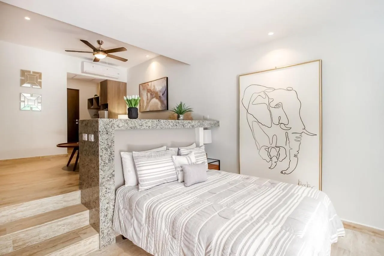 Hotel Syrena At 203 Playa del Carmen